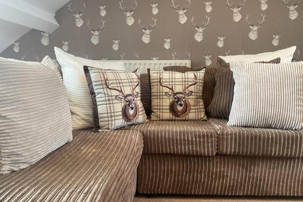 Upper 2 Bedroom Apartment In The Heart Of Jesmond 뉴캐슬어폰타인 외부 사진