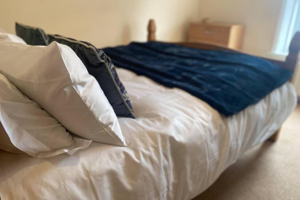 Upper 2 Bedroom Apartment In The Heart Of Jesmond 뉴캐슬어폰타인 외부 사진